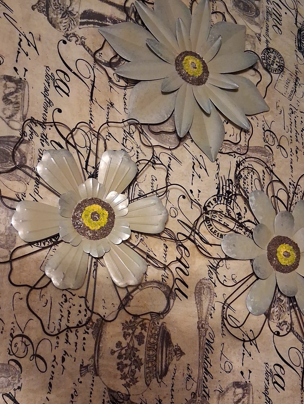 Cream Metal Flower Wall Decor – Decorative Floral Wall Art